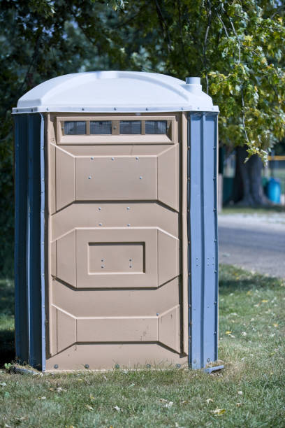 Best Portable restroom trailer rental  in Grand Marais, MN